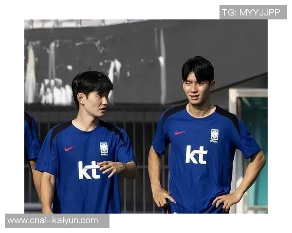 东亚杯男足激战在即韩国对阵朝鲜争夺荣誉与荣耀