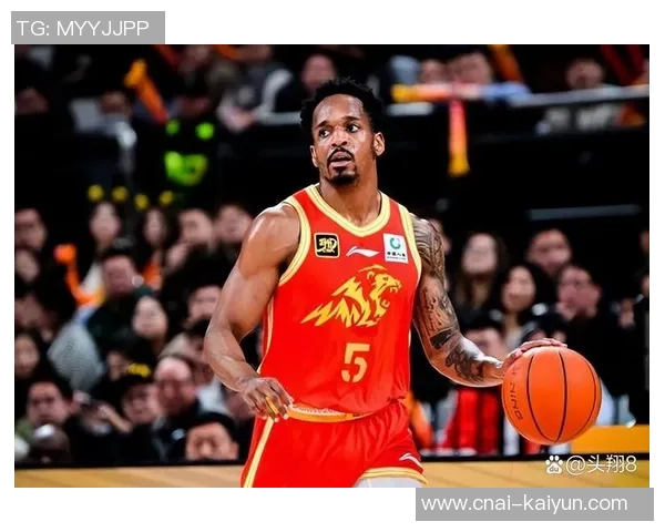 广厦与山东激战常规赛争夺季后赛席位的关键对决即将上演